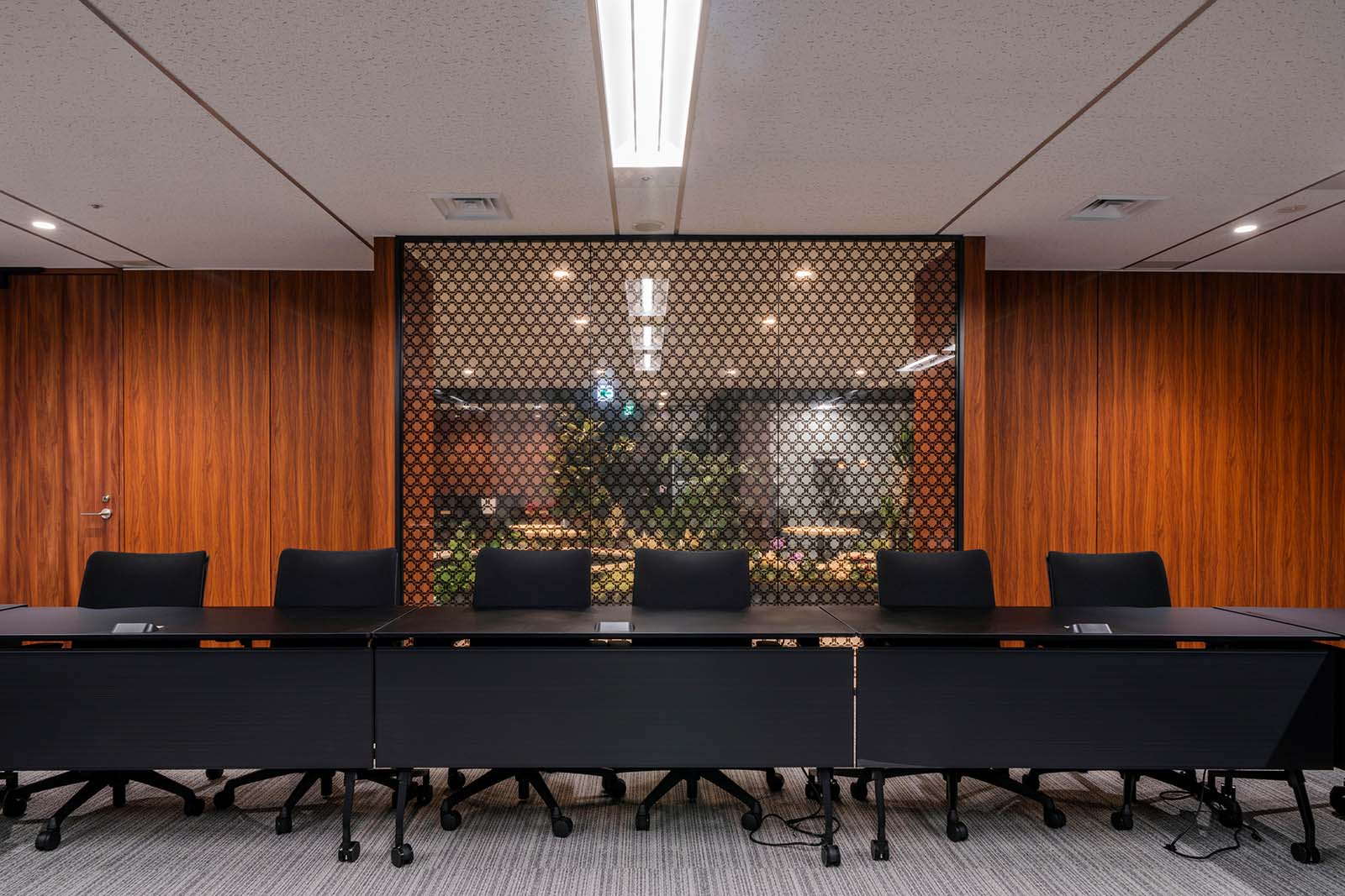 office_eucalia